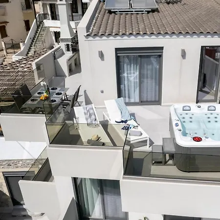 Casa Teo